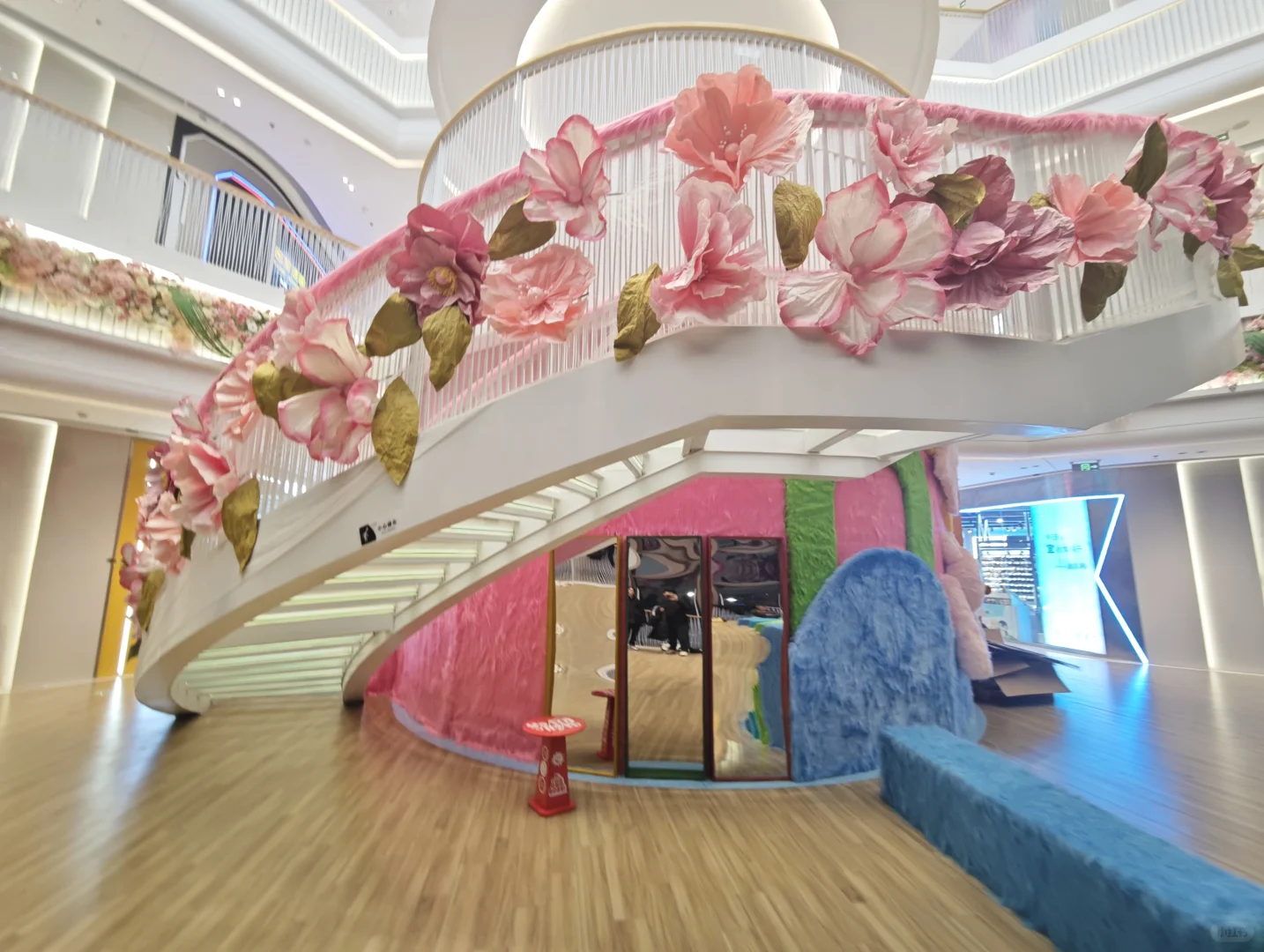 想在潍坊搞个平面设计展⭐️