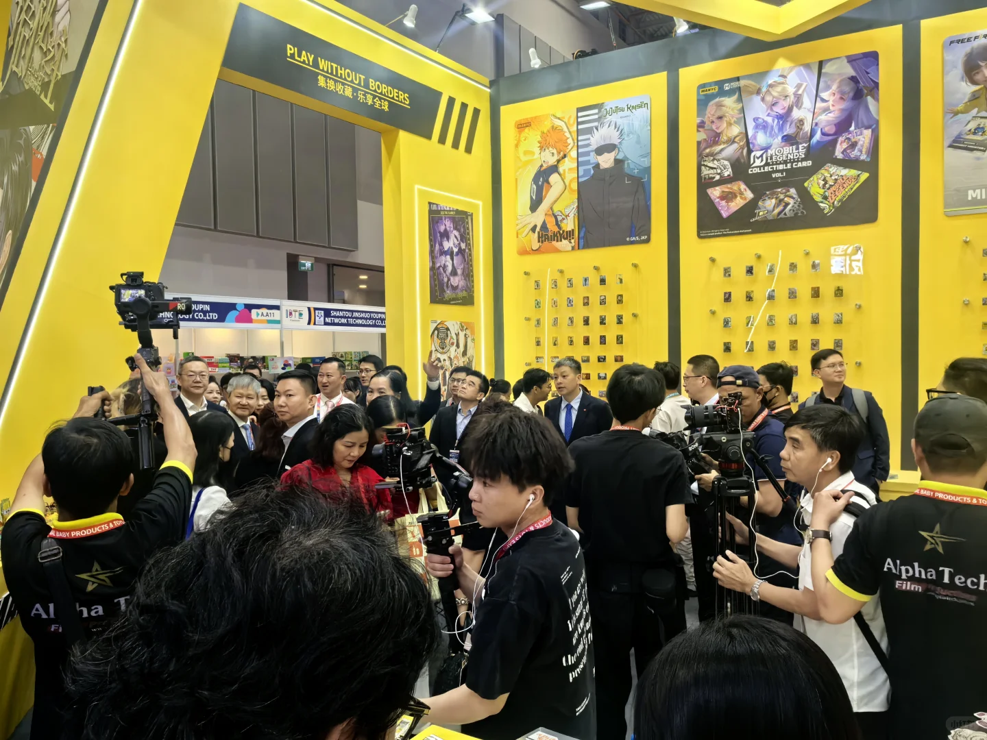 展会现场爆了！优质买家直接现场签单