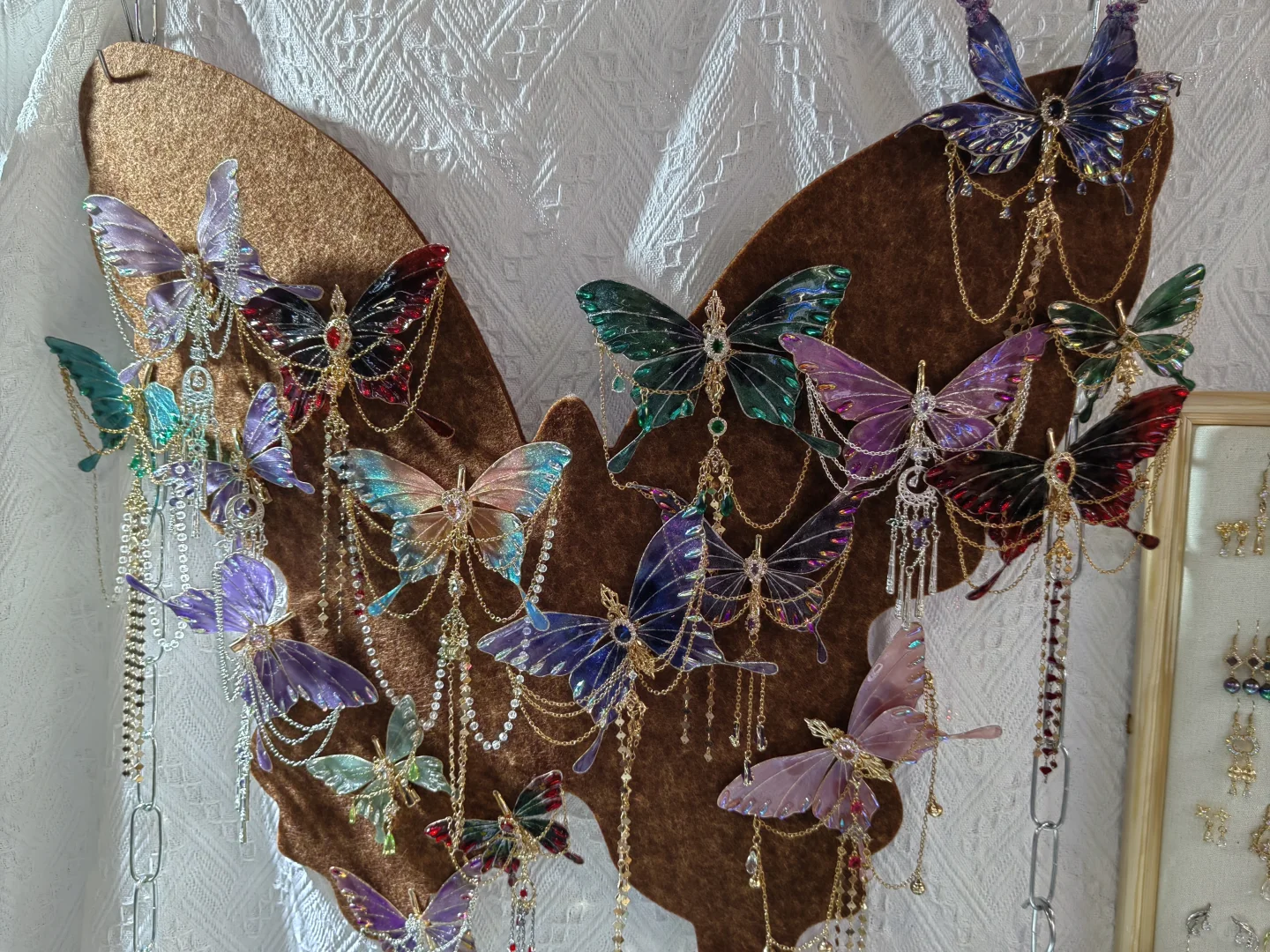 打卡美丽饰品展位