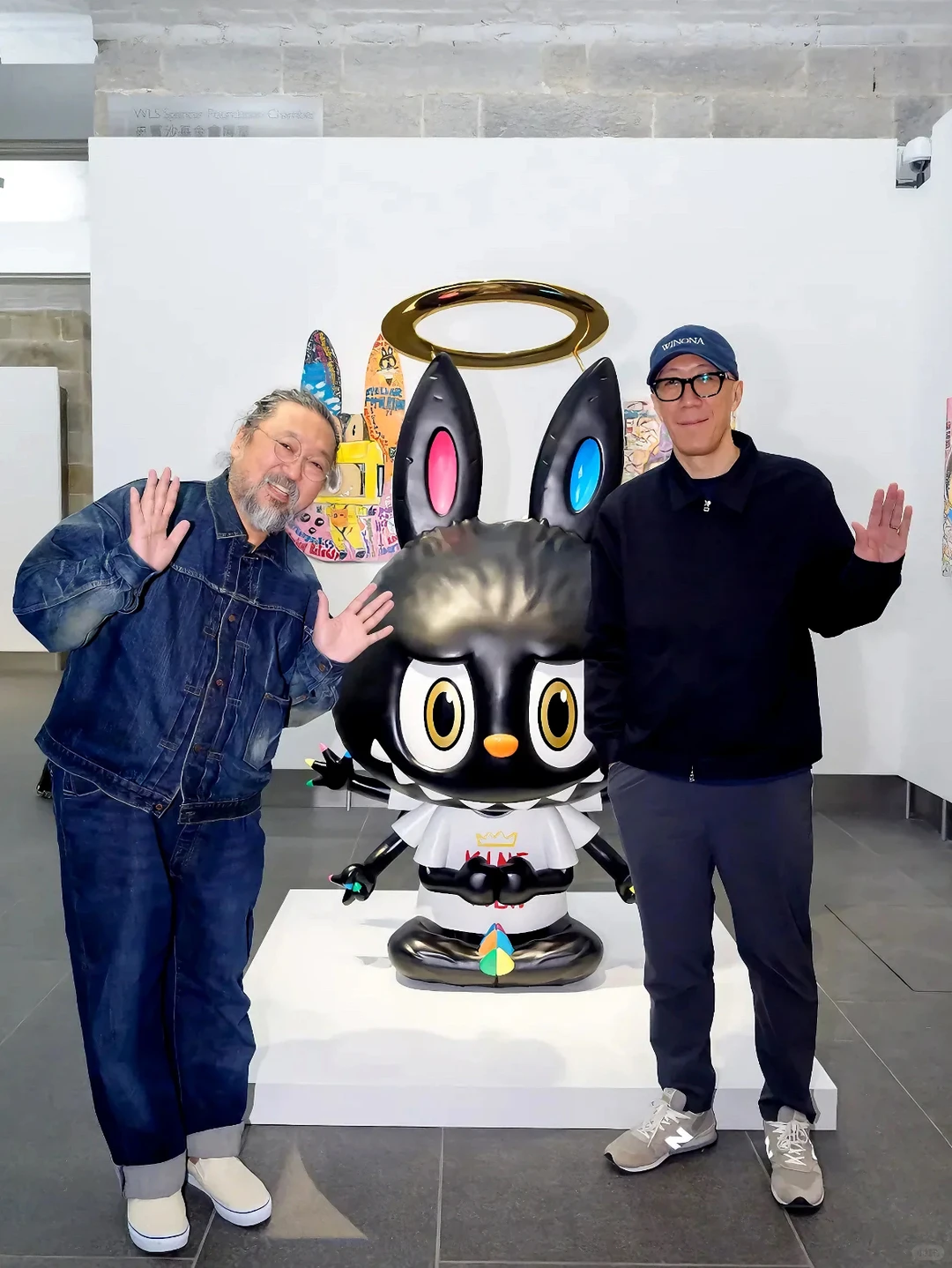 LABUBU 十周年巡展可以看到龙家升的手稿！