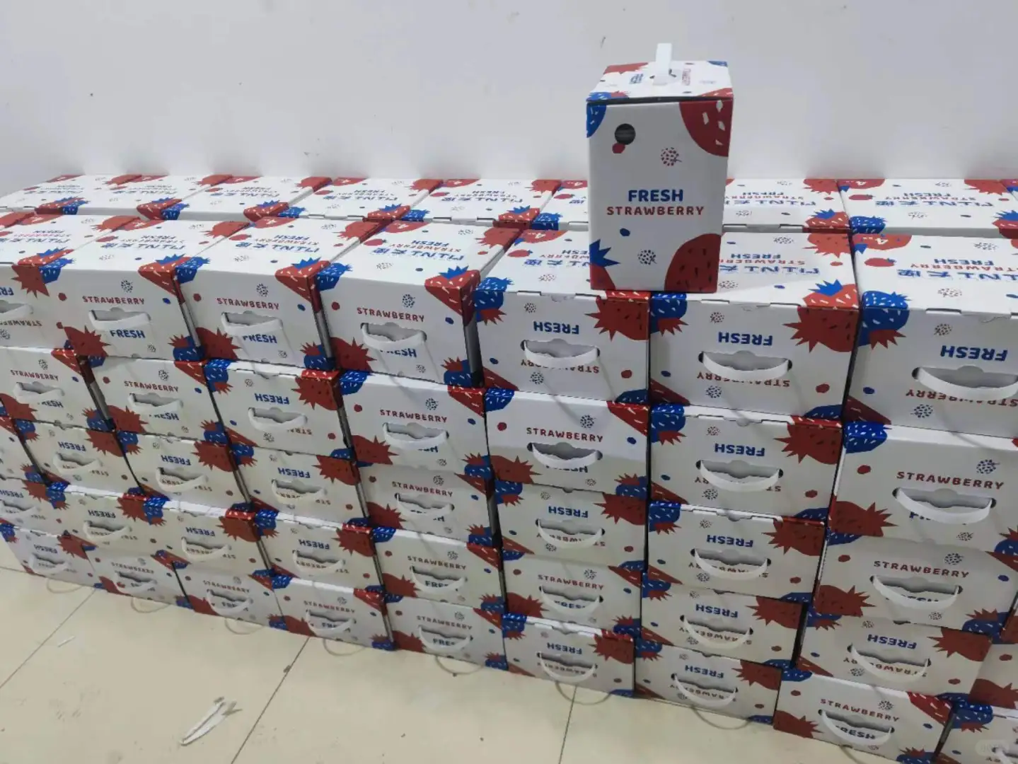 公司采购，行政部门采购的过年年会伴手礼。