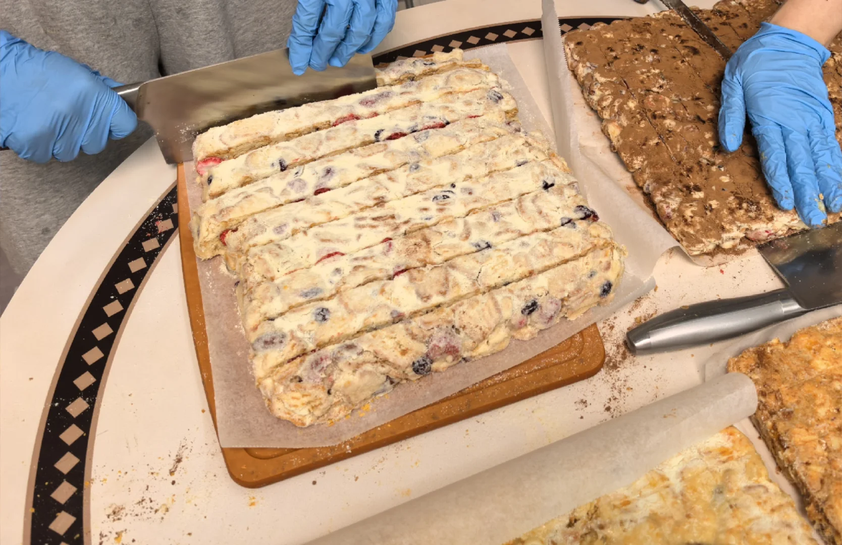 一年一度的雪花酥