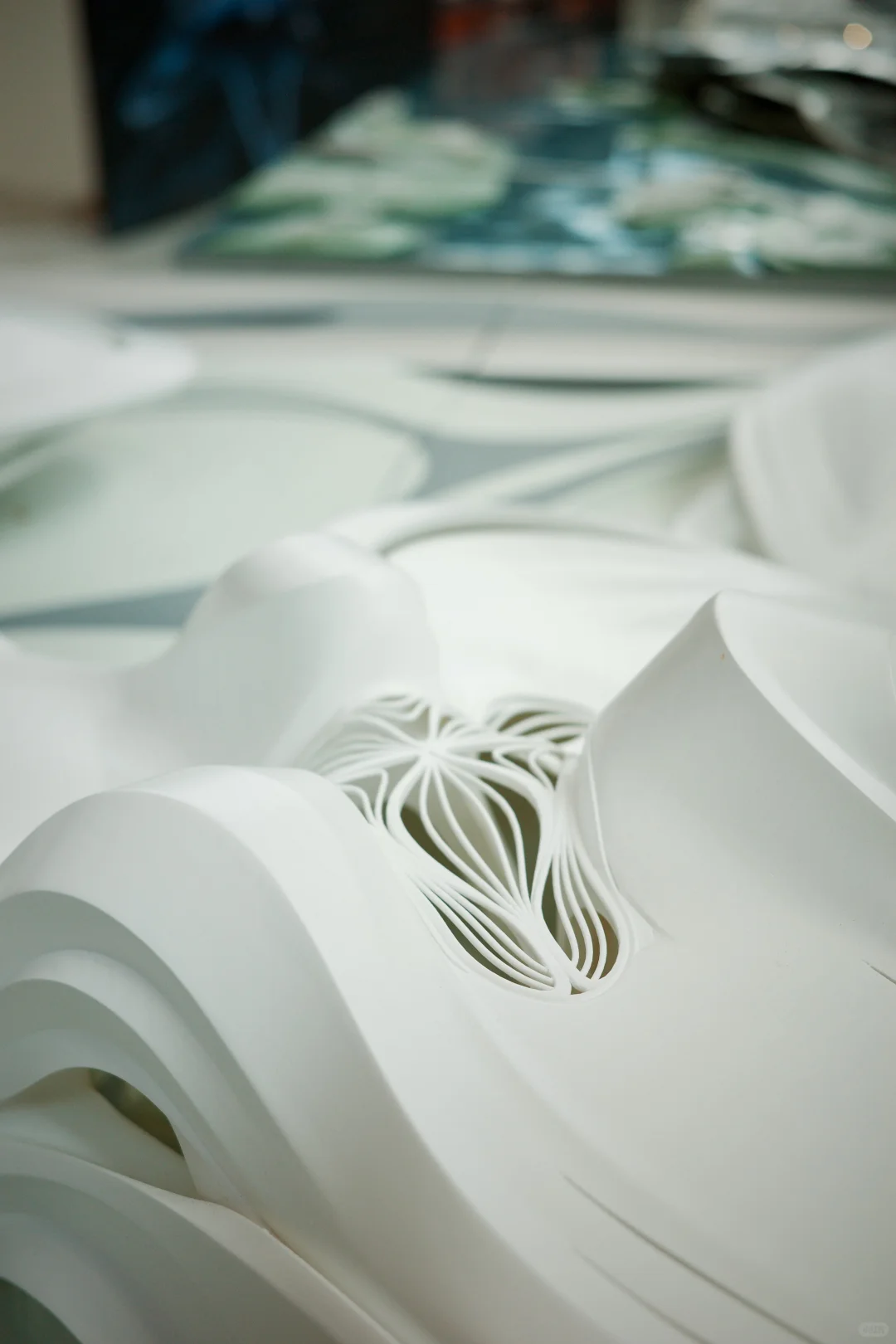 “建筑无垠”扎哈展