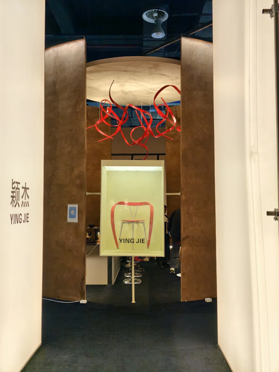 来广州设计周逛了下，蛮多亮眼的设计