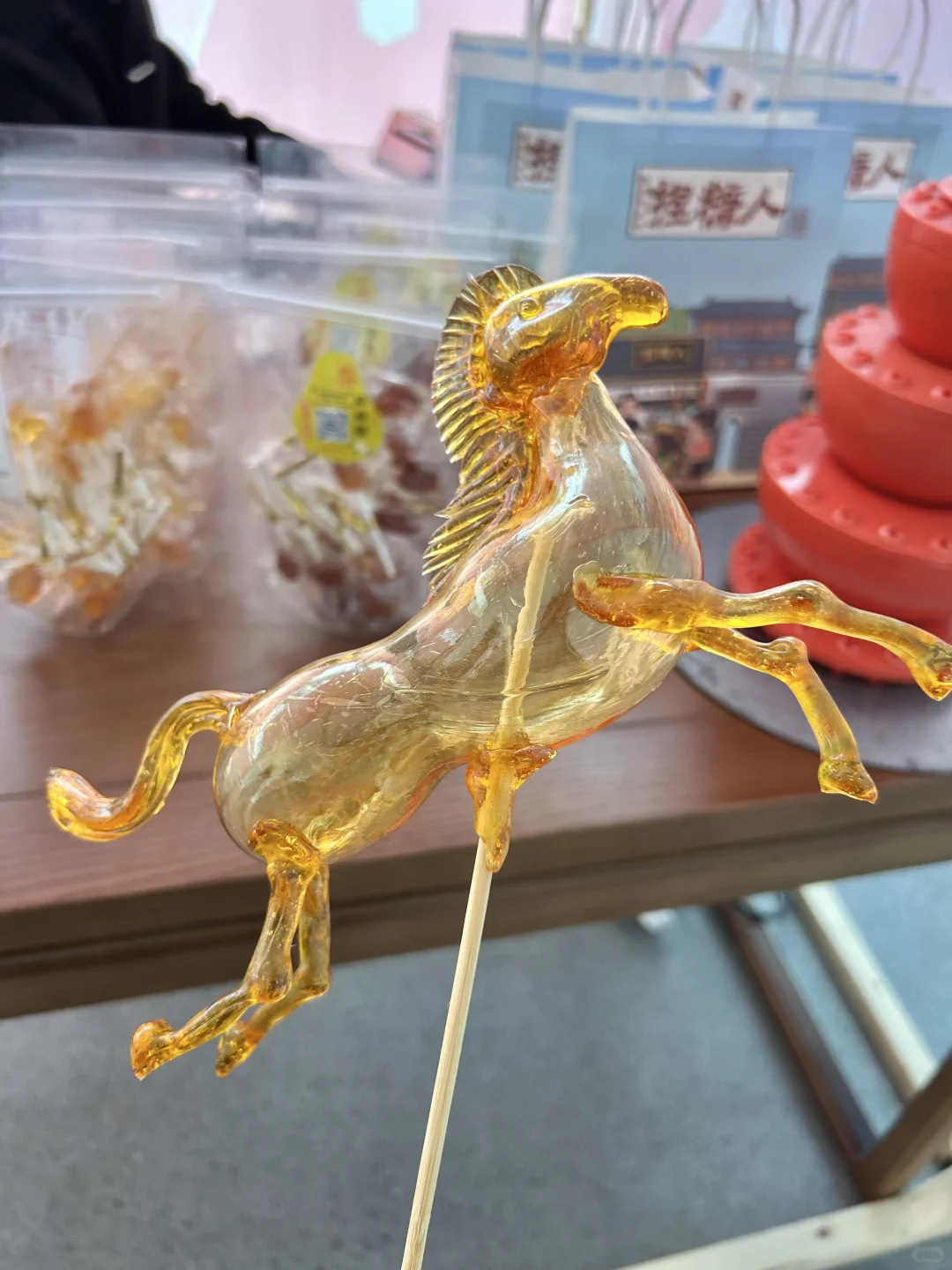 杭州！！预测明天这里会有10000人………