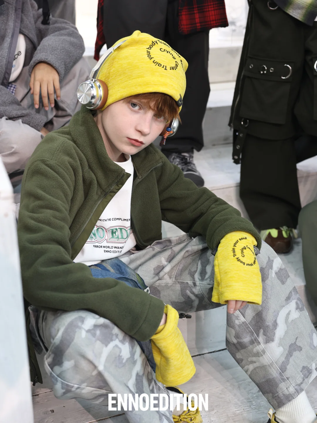 哇～好有氛围感的展台呀！?