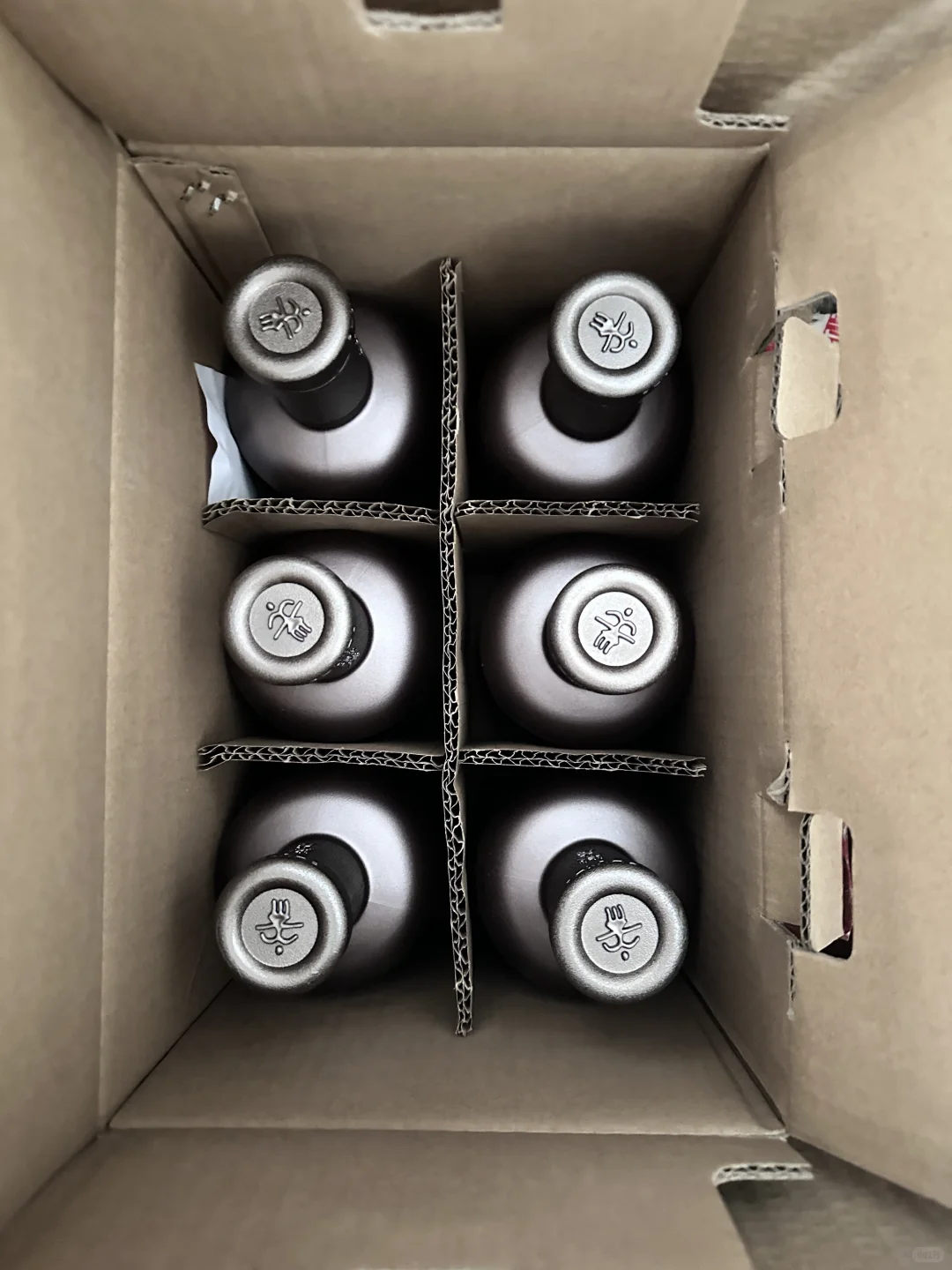 出江中集团朴卡、杞浓酒，70元1瓶