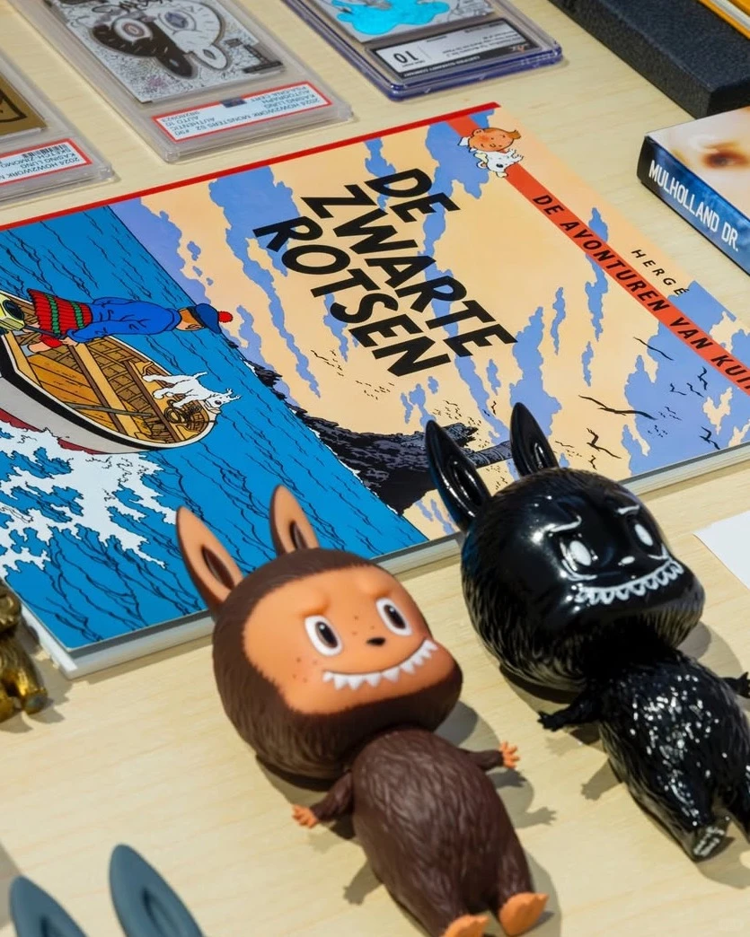 LABUBU 十周年巡展可以看到龙家升的手稿！