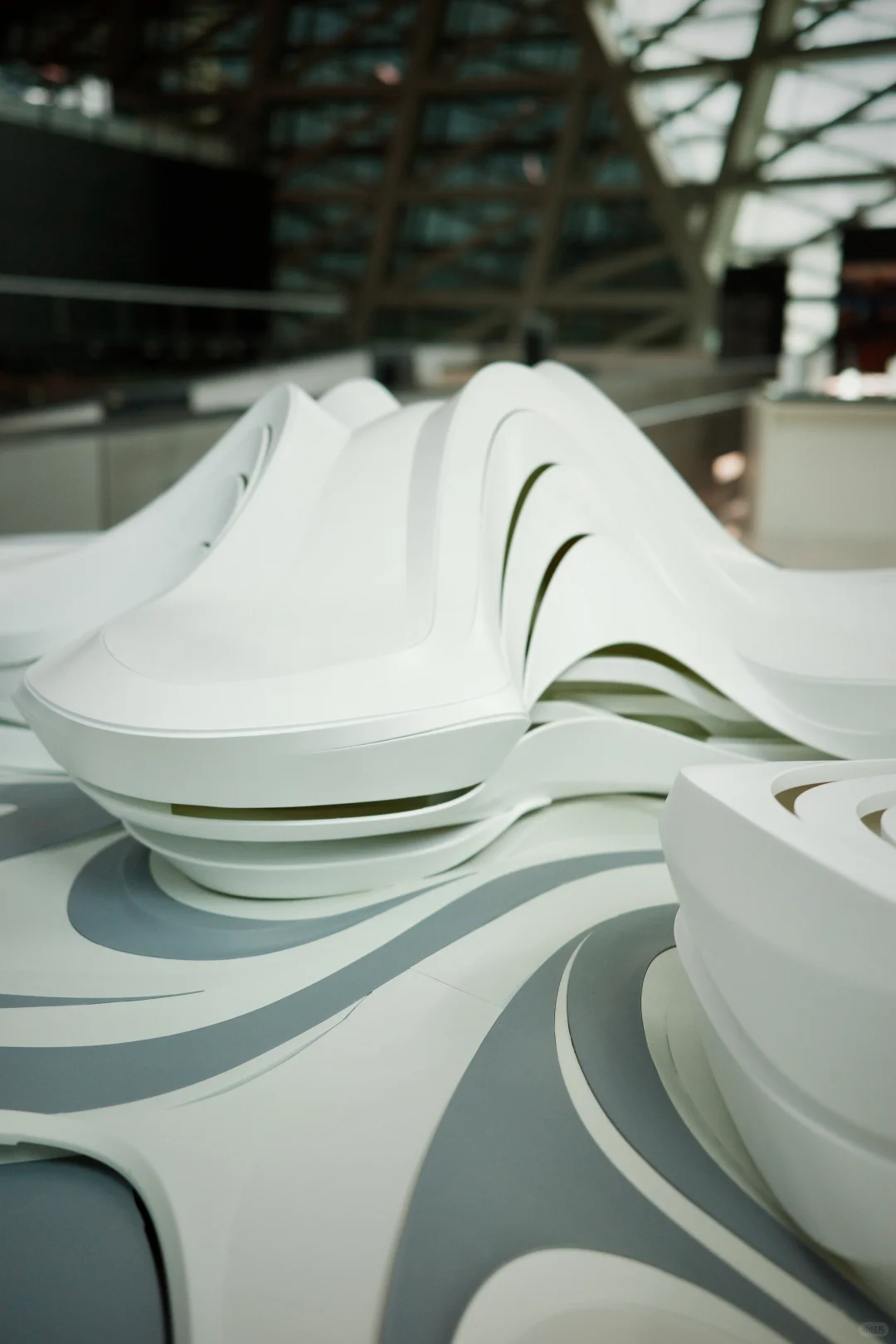 “建筑无垠”扎哈展