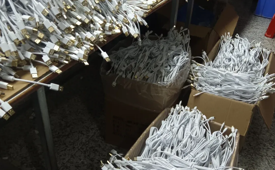 数据线源头工厂，承接加工