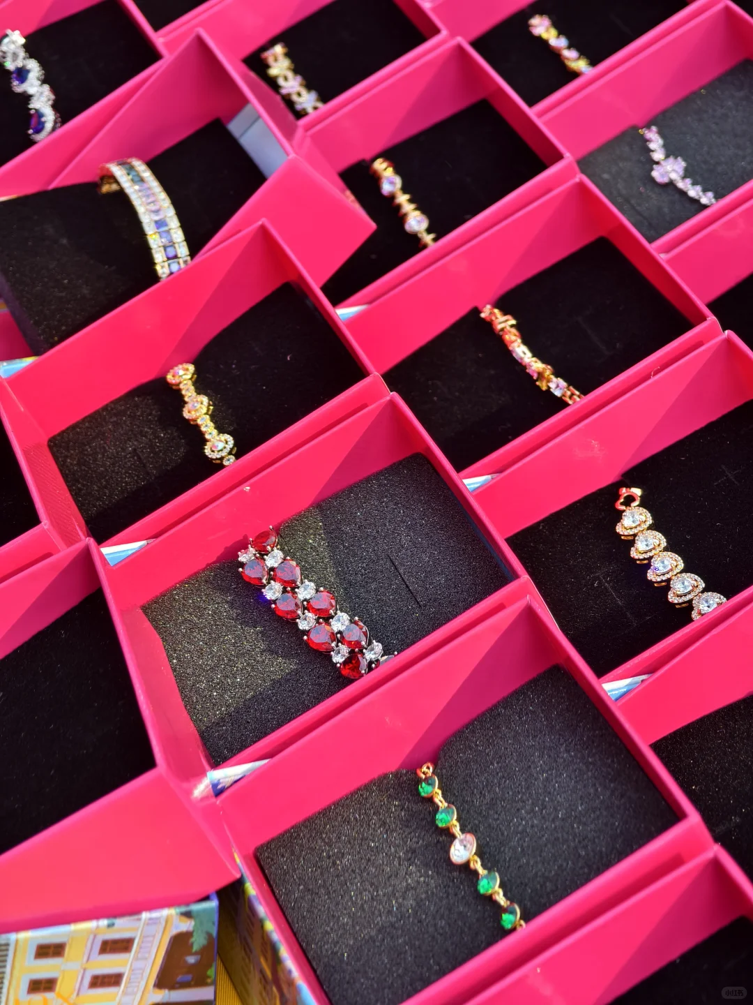 梧州宝石节开幕，活动现场好热闹！