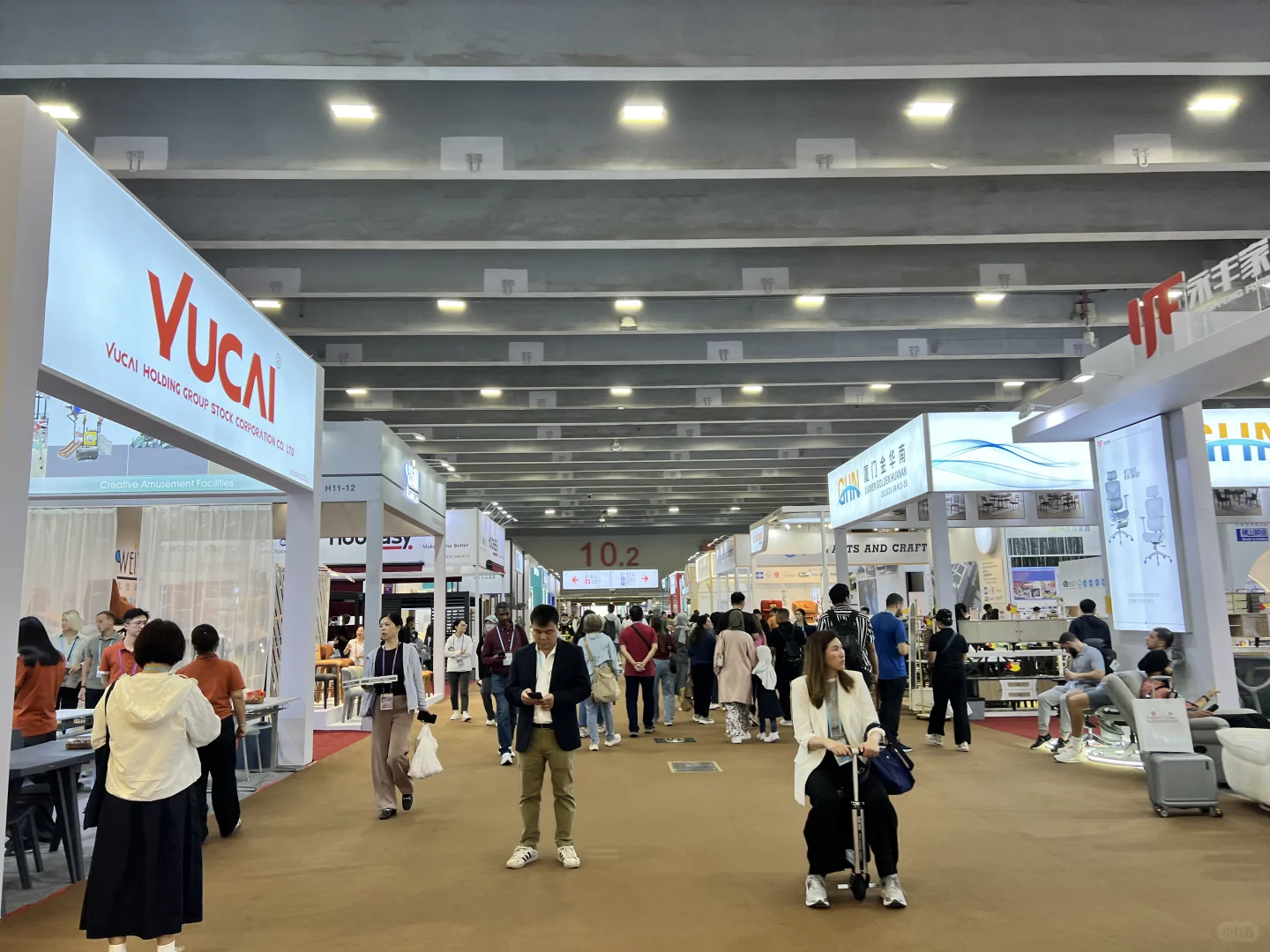 广交会展位不让拍照？？