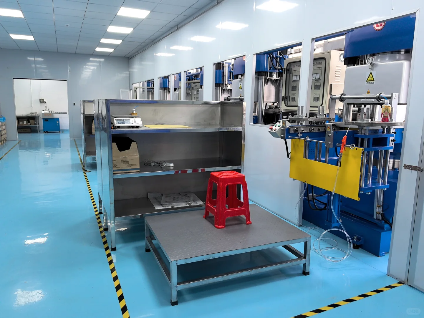 ☀别人周一晒咖啡，我们周一晒车间☕→?