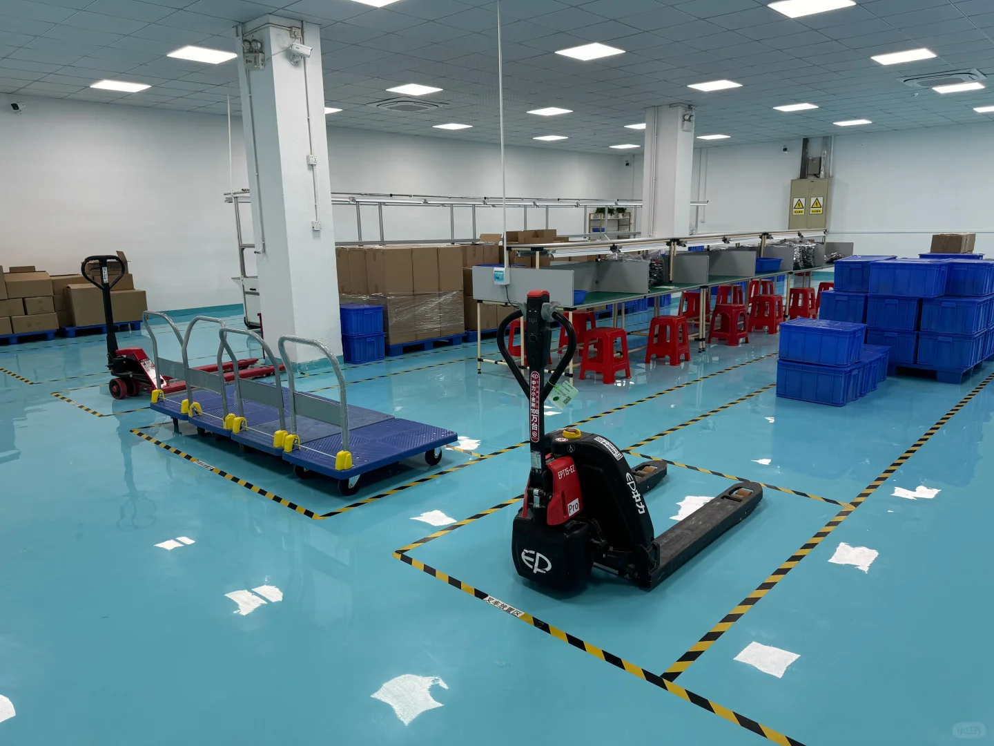 ☀别人周一晒咖啡，我们周一晒车间☕→?