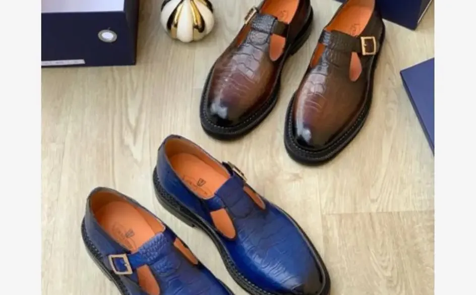 寻找男士皮革拖鞋供应商