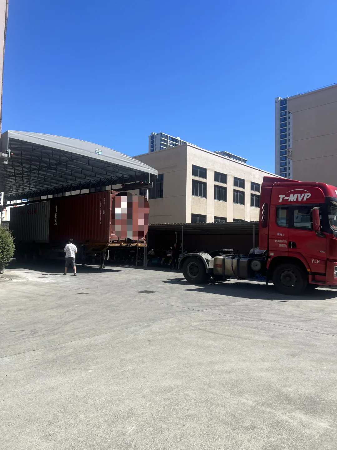 没靠自己，一周出了37条集装箱