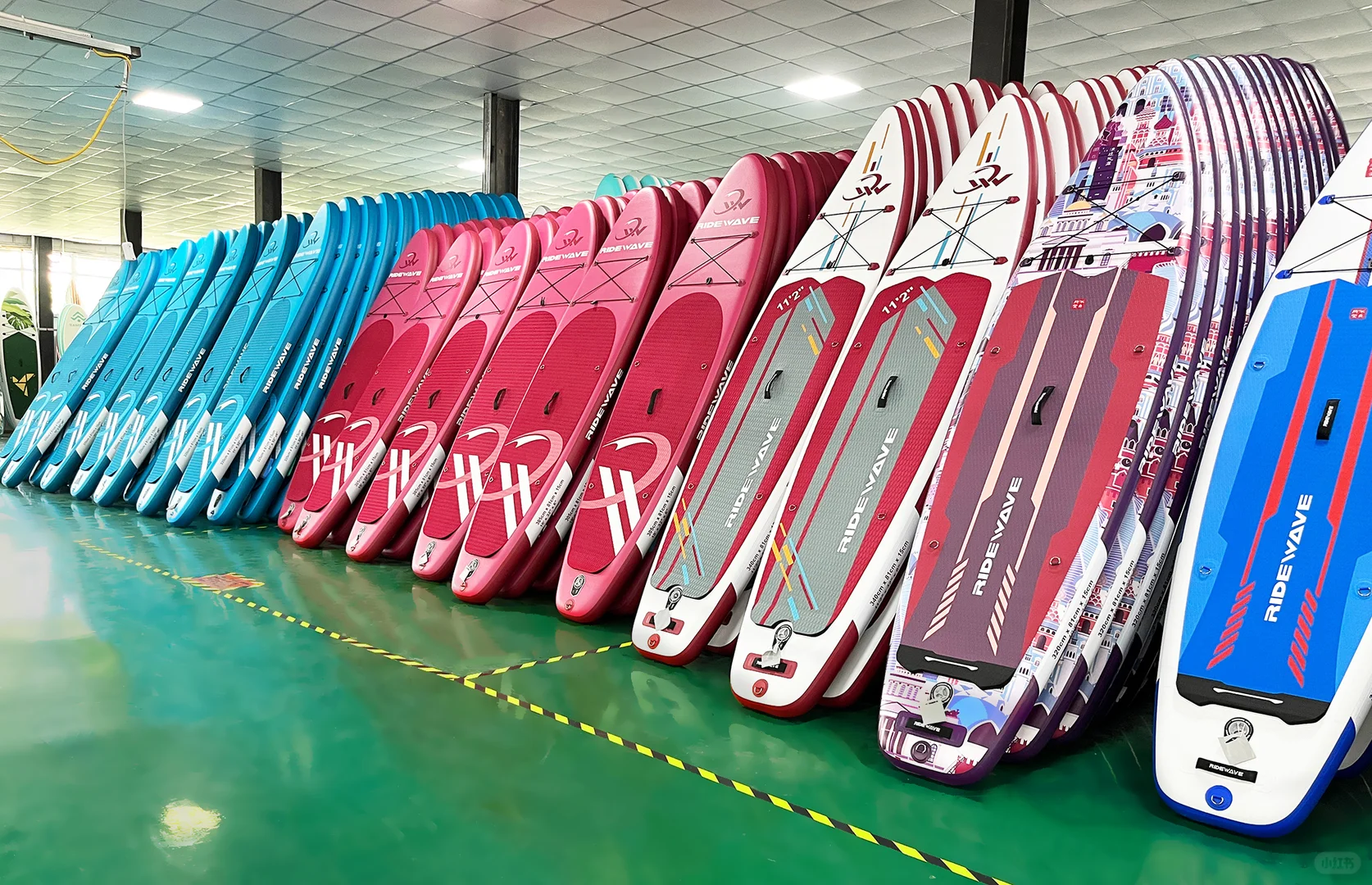 直板桨板冲浪板来了?