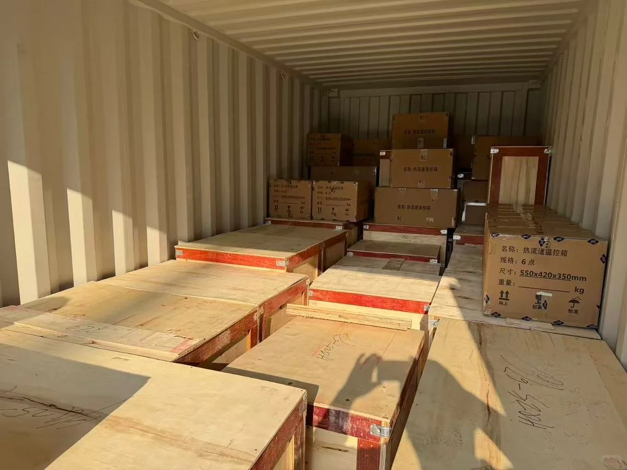 00后厂二代｜第一笔百万订单验收装柜