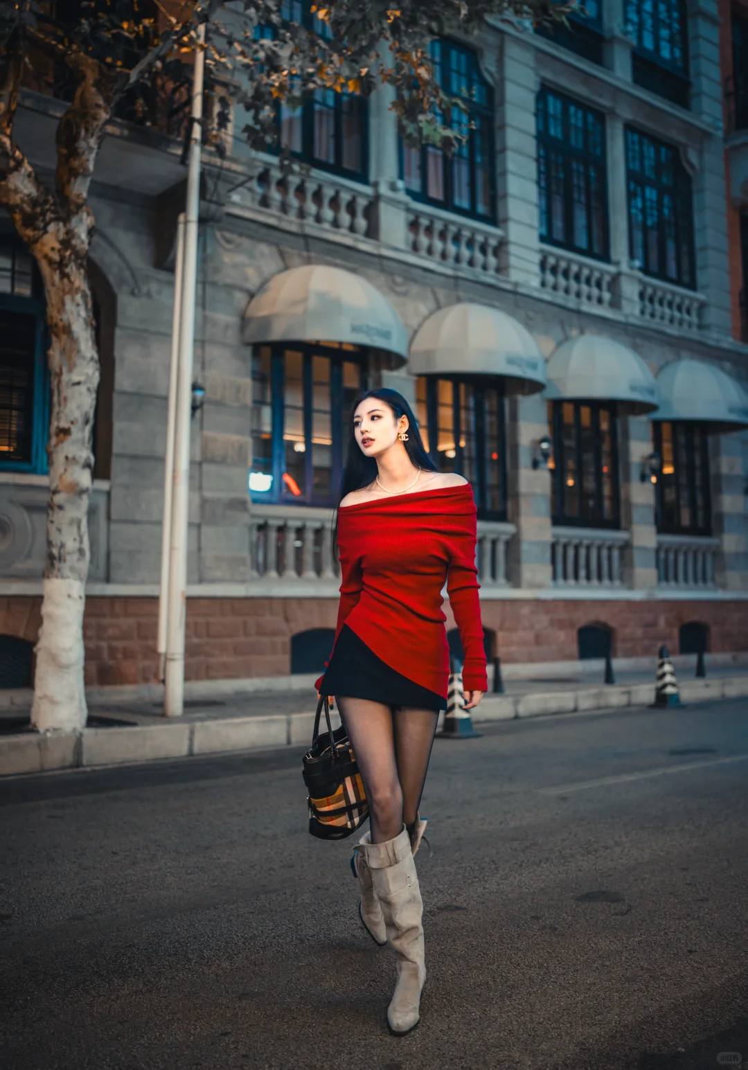 朋友说我长了一张下镜脸