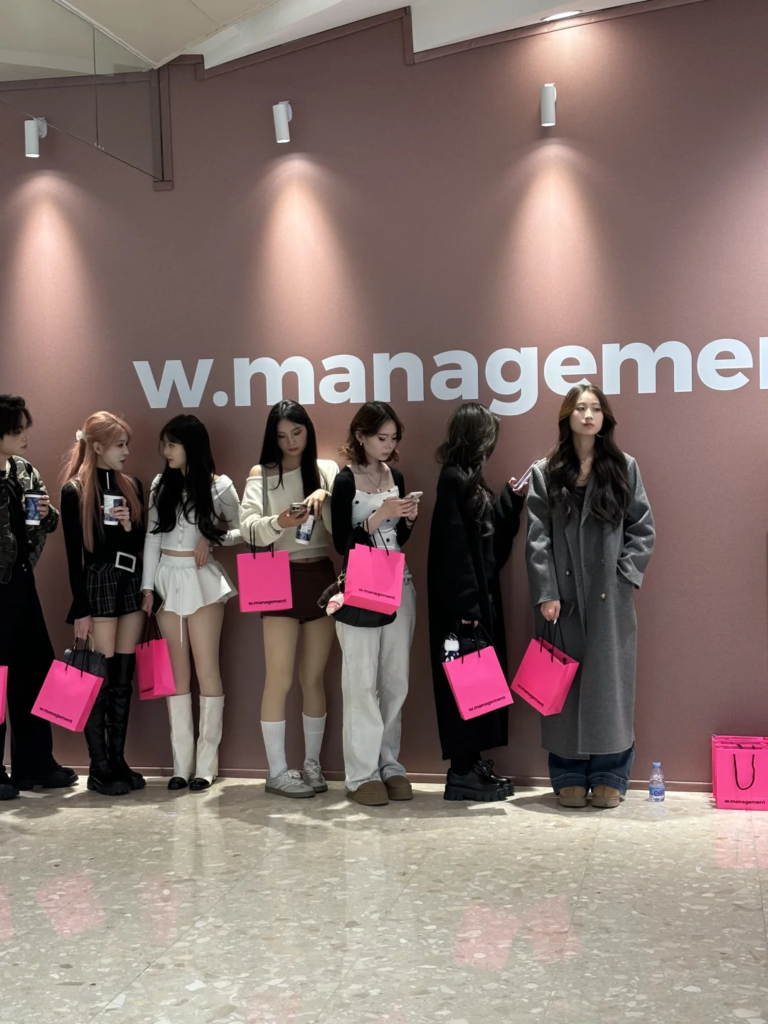 WM面试现场.…?好多潮人