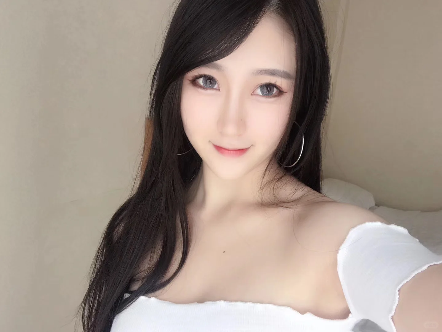 薄唇我真的没时间和你闹了