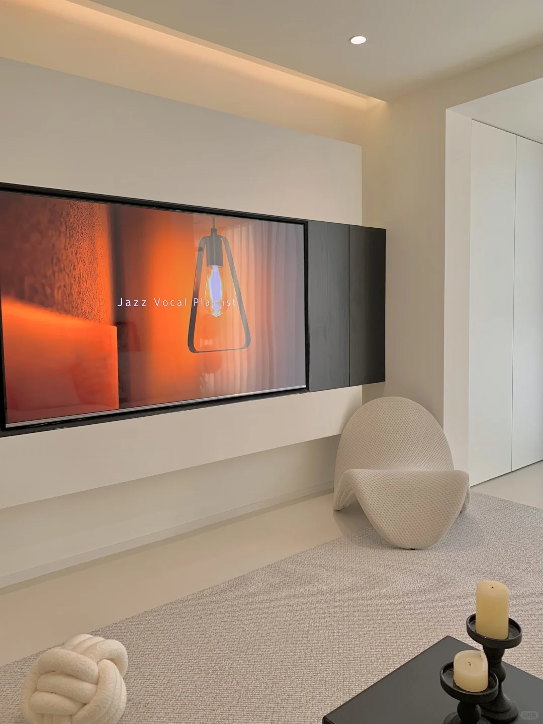 26岁有家了?屁点大