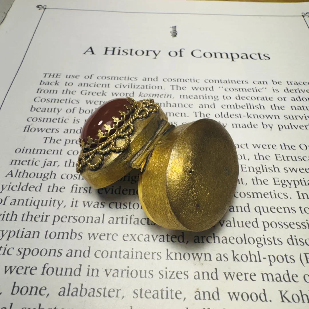 義大利 花絲鑲嵌紅瑪瑙鍍金橢圓盒