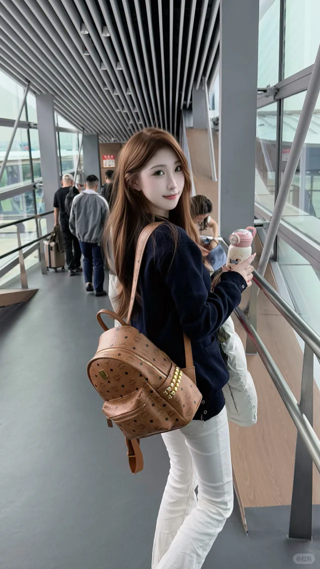 在机场被人问爆了的发色