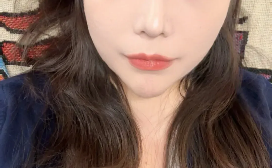 好贱，又想恋爱了?