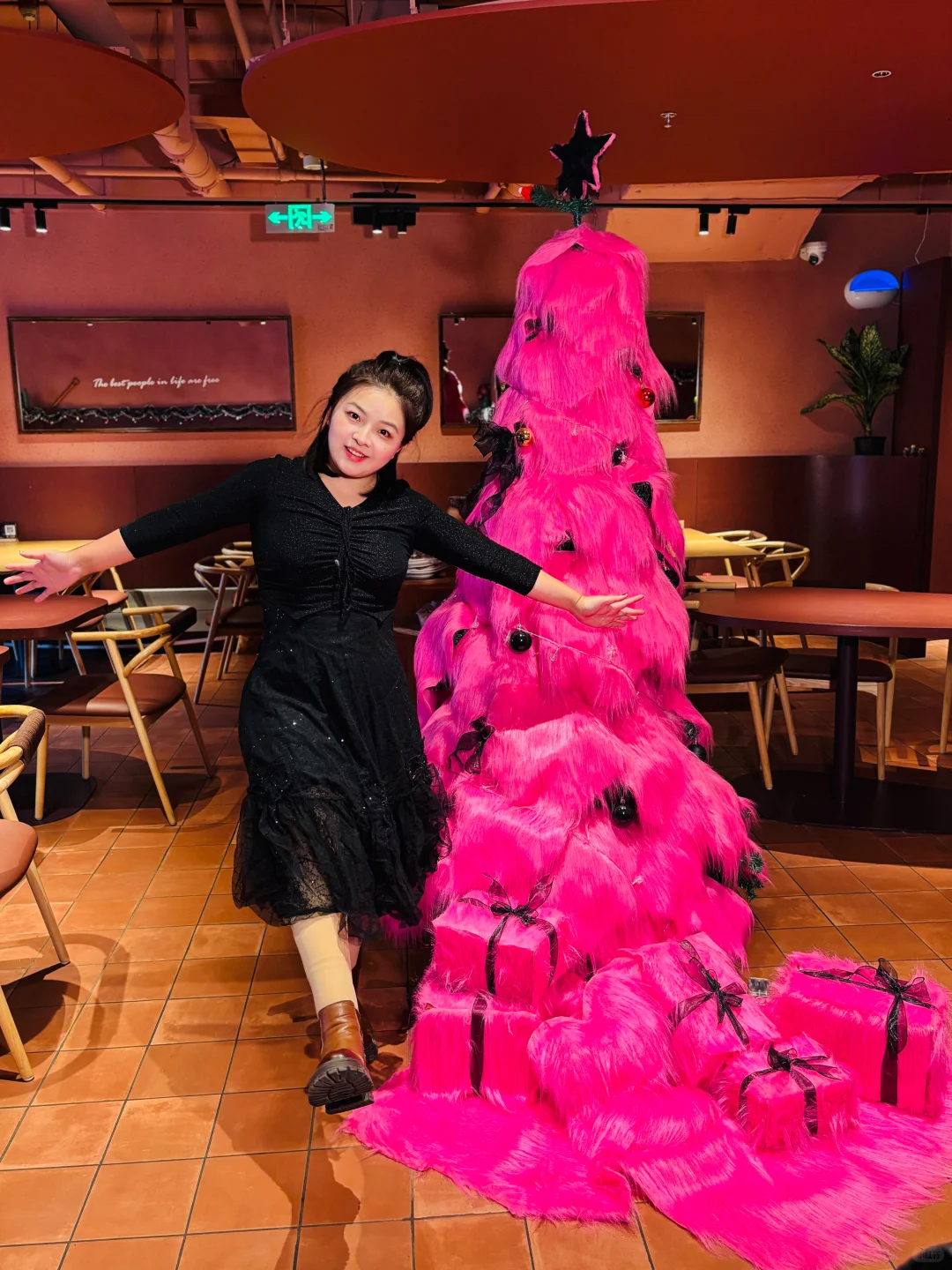 北京超出片的粉色圣诞树?（附地址➕出片技巧