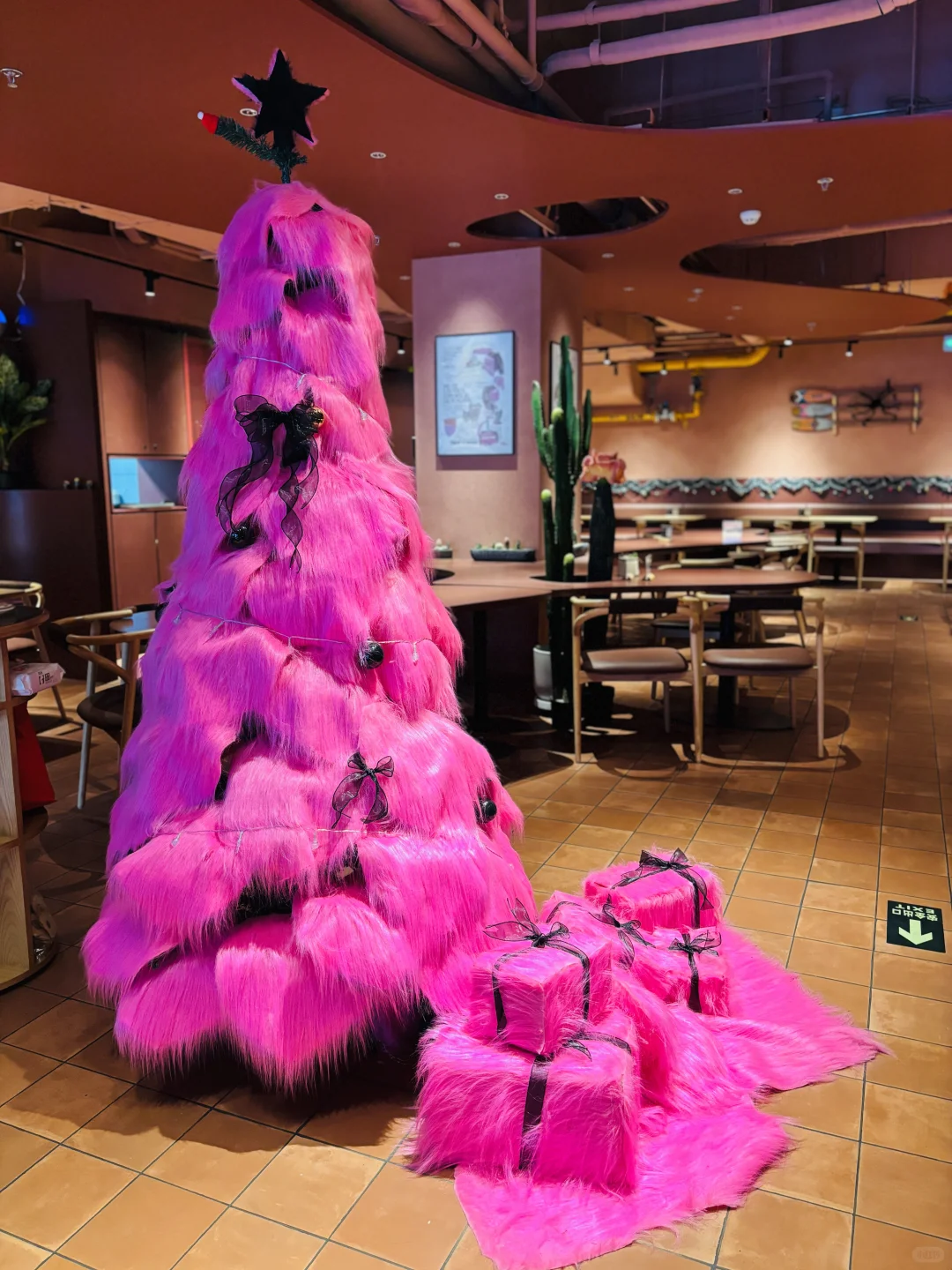 北京超出片的粉色圣诞树?（附地址➕出片技巧