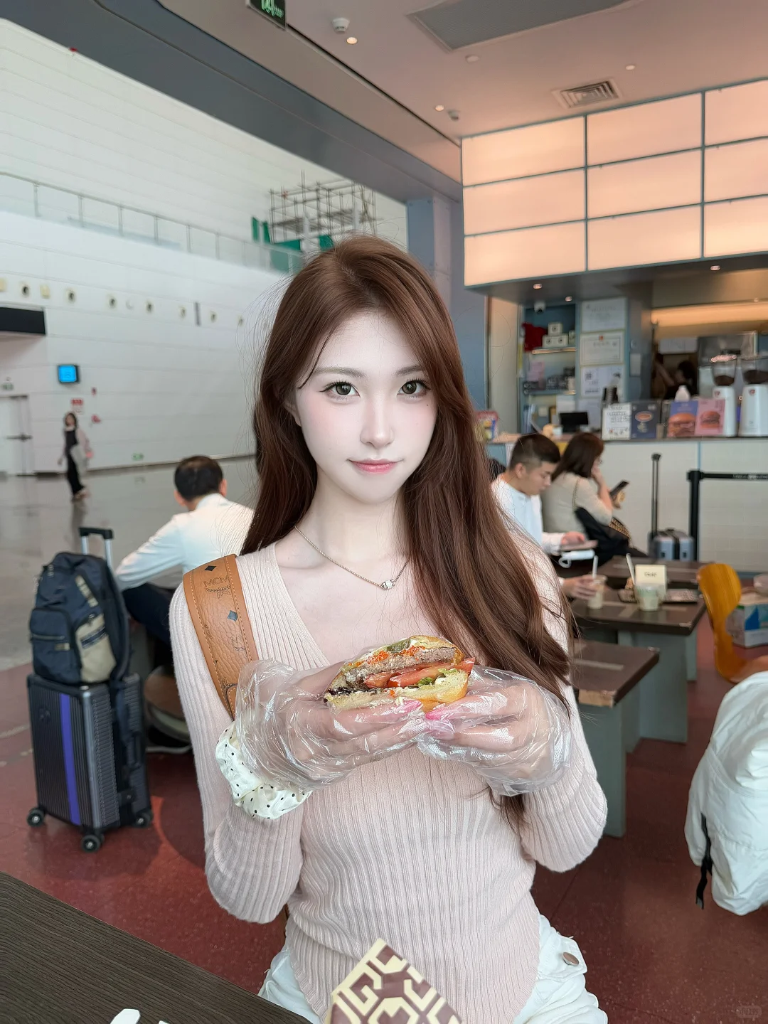 在机场被人问爆了的发色