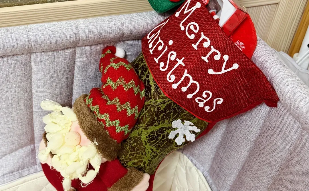 ?｜今天不当妈妈当圣诞老人.?