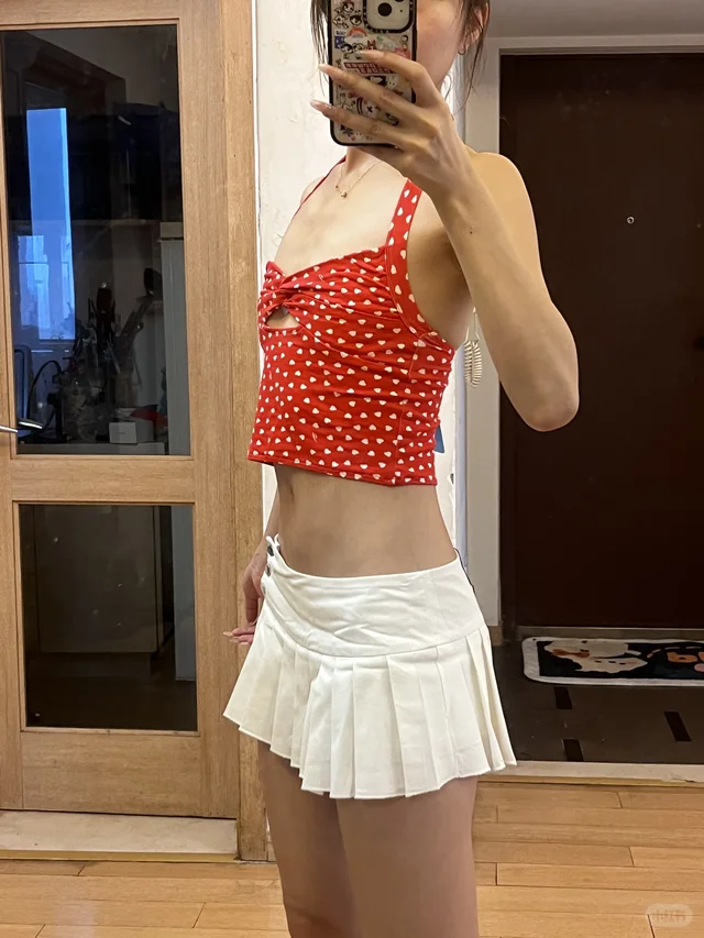 自己穿了才知道欣欣的身材有多好