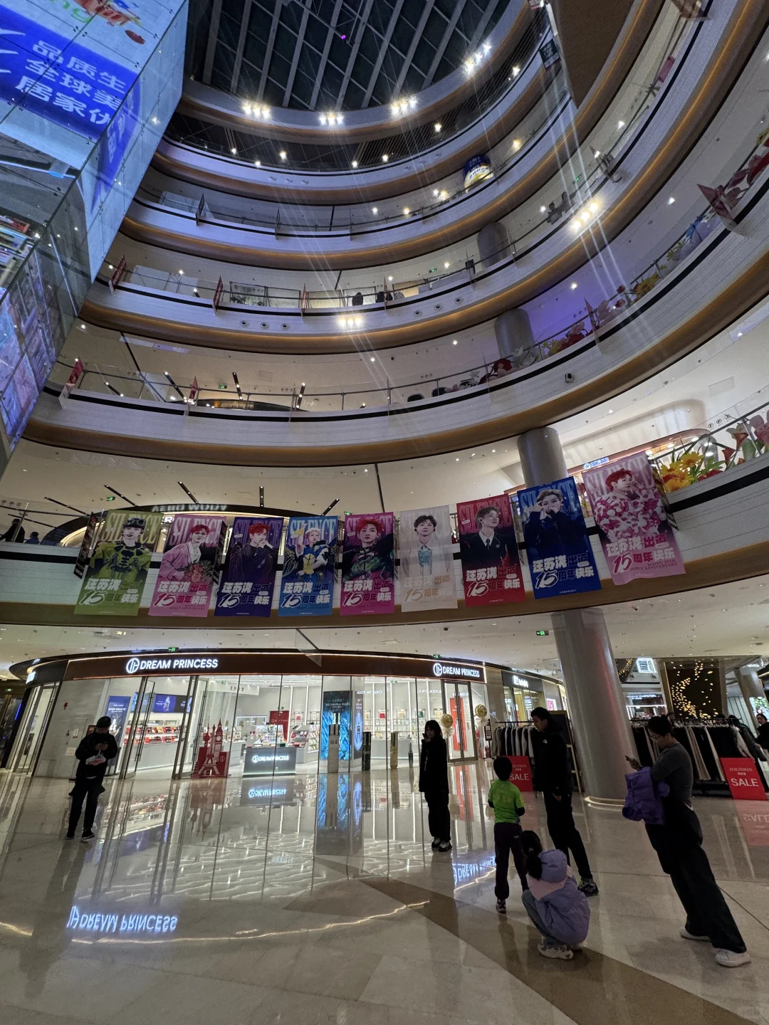 石家庄秒变汪苏泷痛城，这排面太顶了