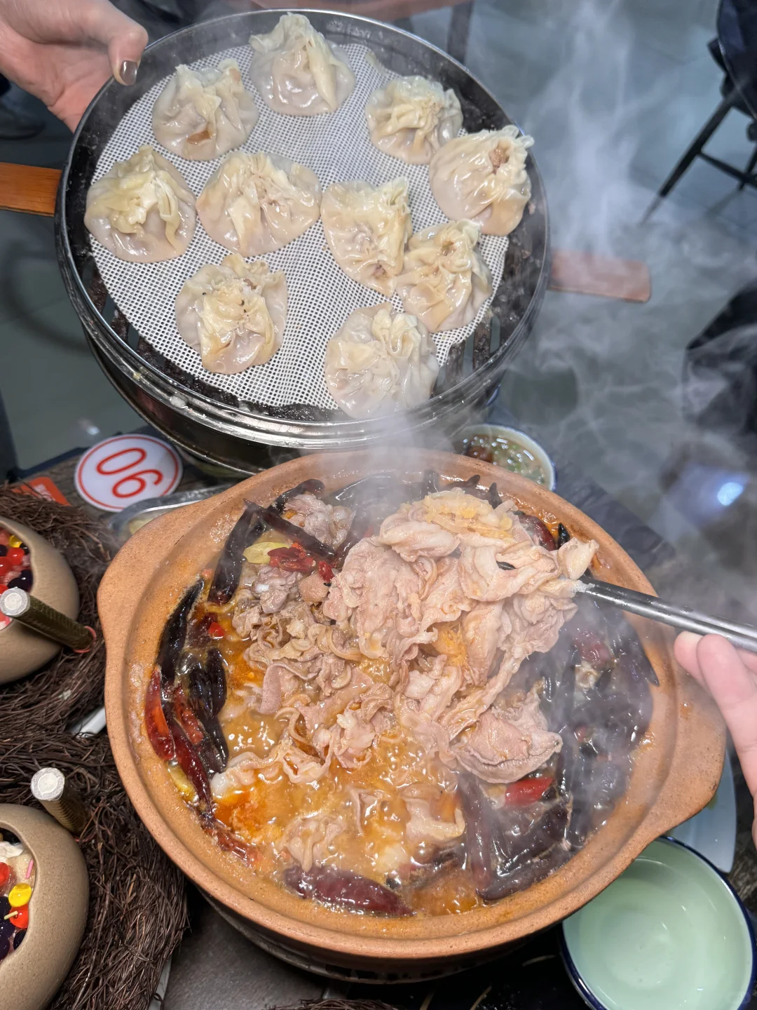 石家庄！！！穷鬼小破店！！！泥炉带皮羊肉锅！！