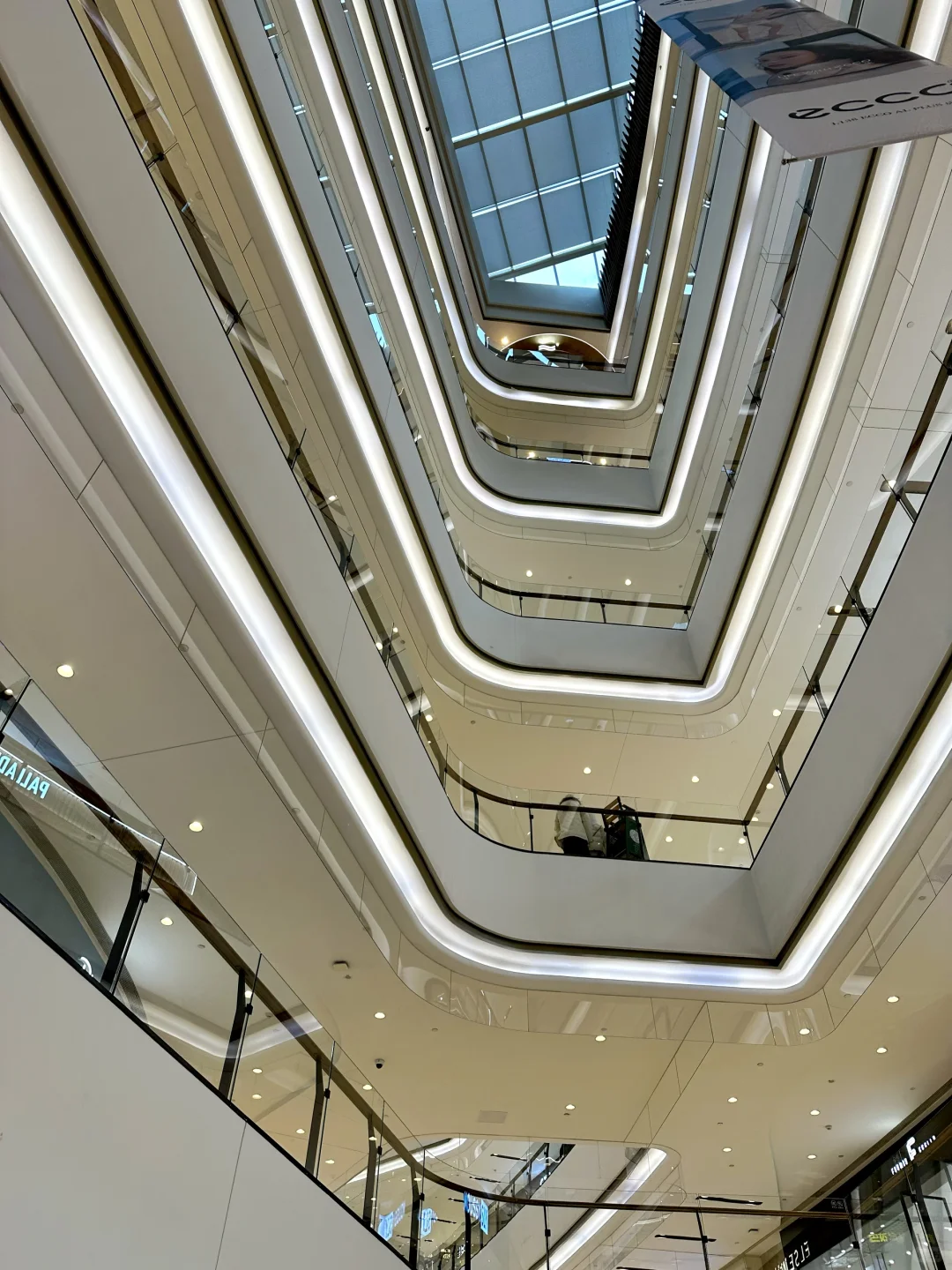 在石家庄，还有比万象城更优秀的购物中心吗？