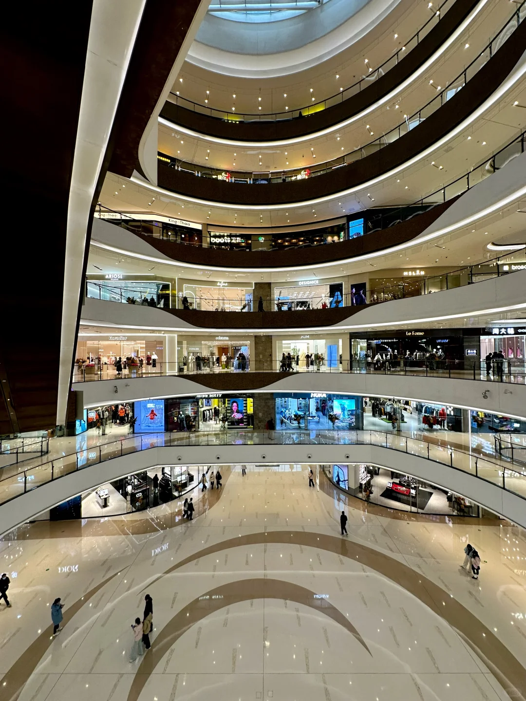 在石家庄，还有比万象城更优秀的购物中心吗？