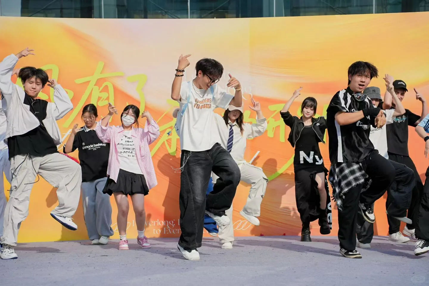 11月的邢台随机舞蹈发💰了