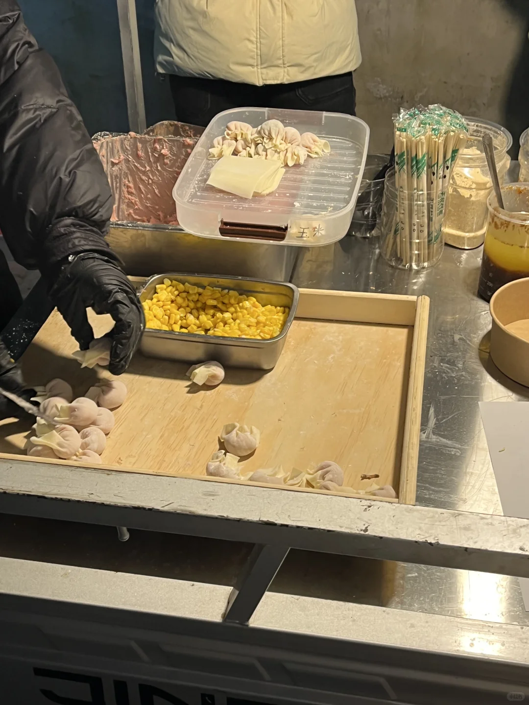 邢台学院南门来碗馄饨到底好不好吃