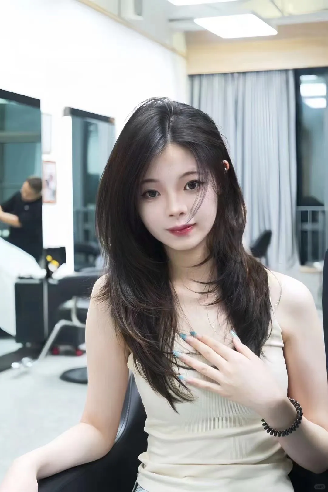 关于邢台00后开了一家接待女生的工作室