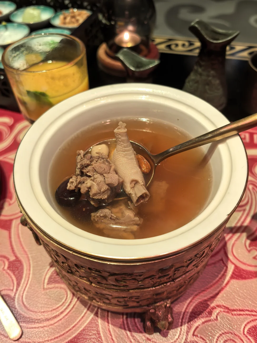 赵都礼宴观后感