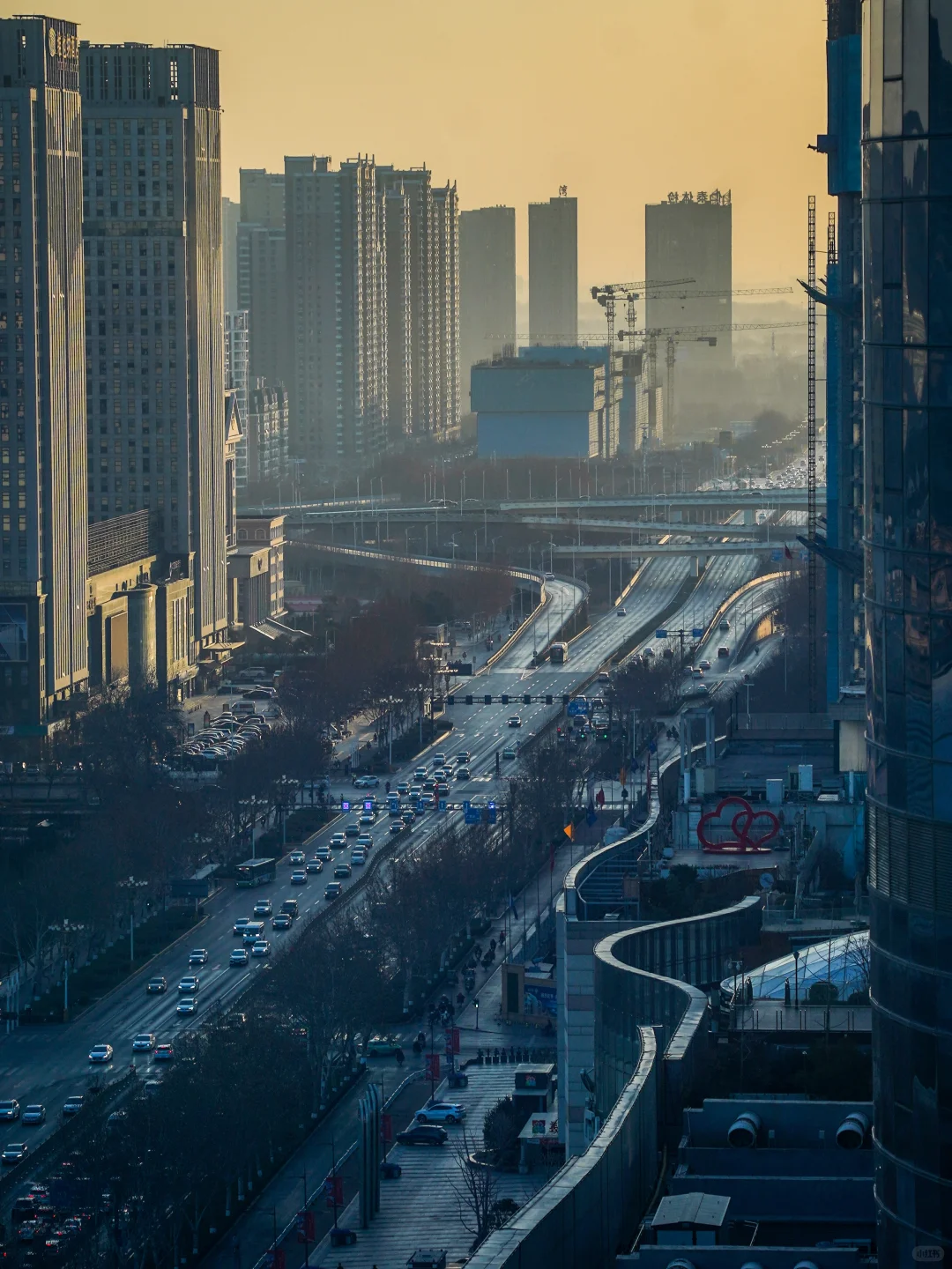 邯郸，武灵丛台虽新筑，赵王故城有遗风