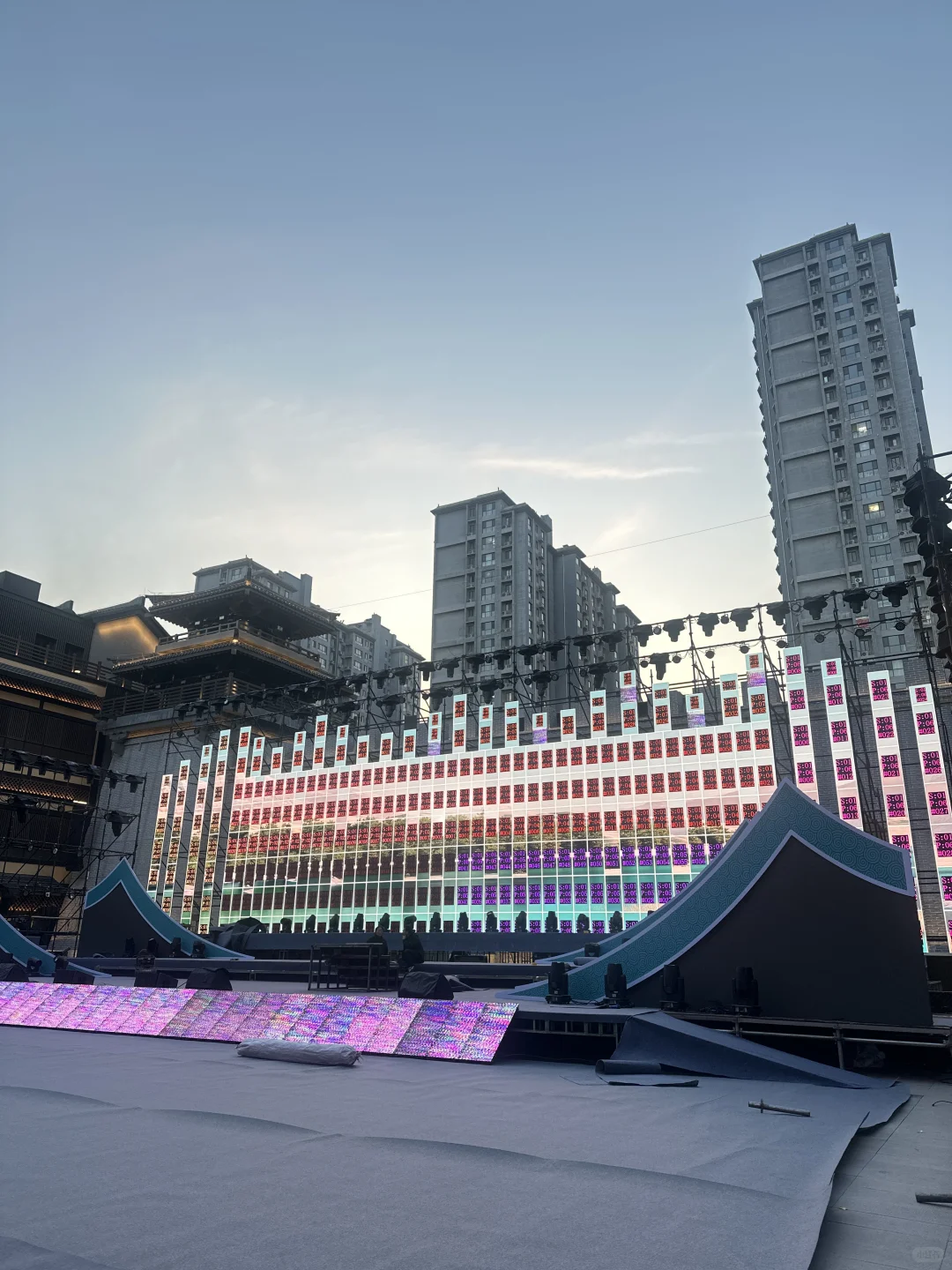 邯郸道又有大动作，演出台已搭好！