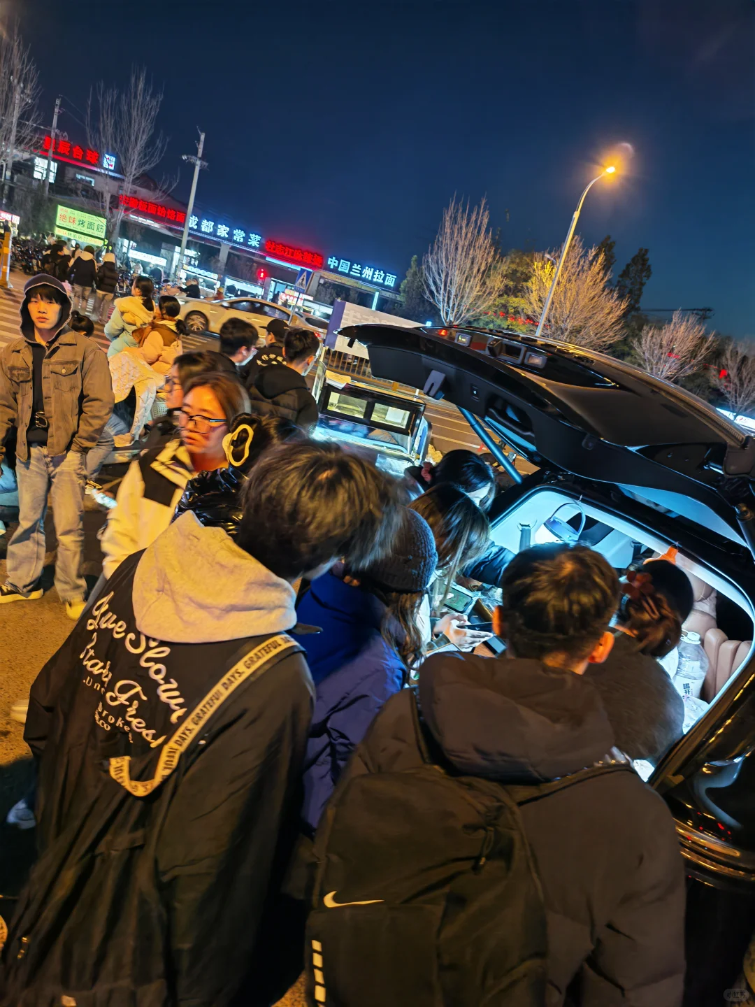 邯郸学院今晚7点半。看到了吗同学