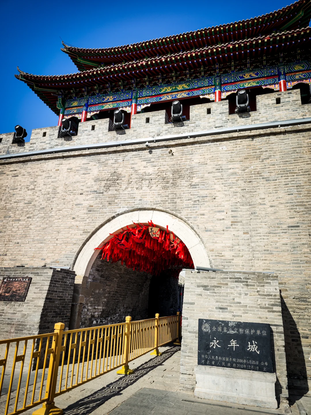 邯郸，武灵丛台虽新筑，赵王故城有遗风