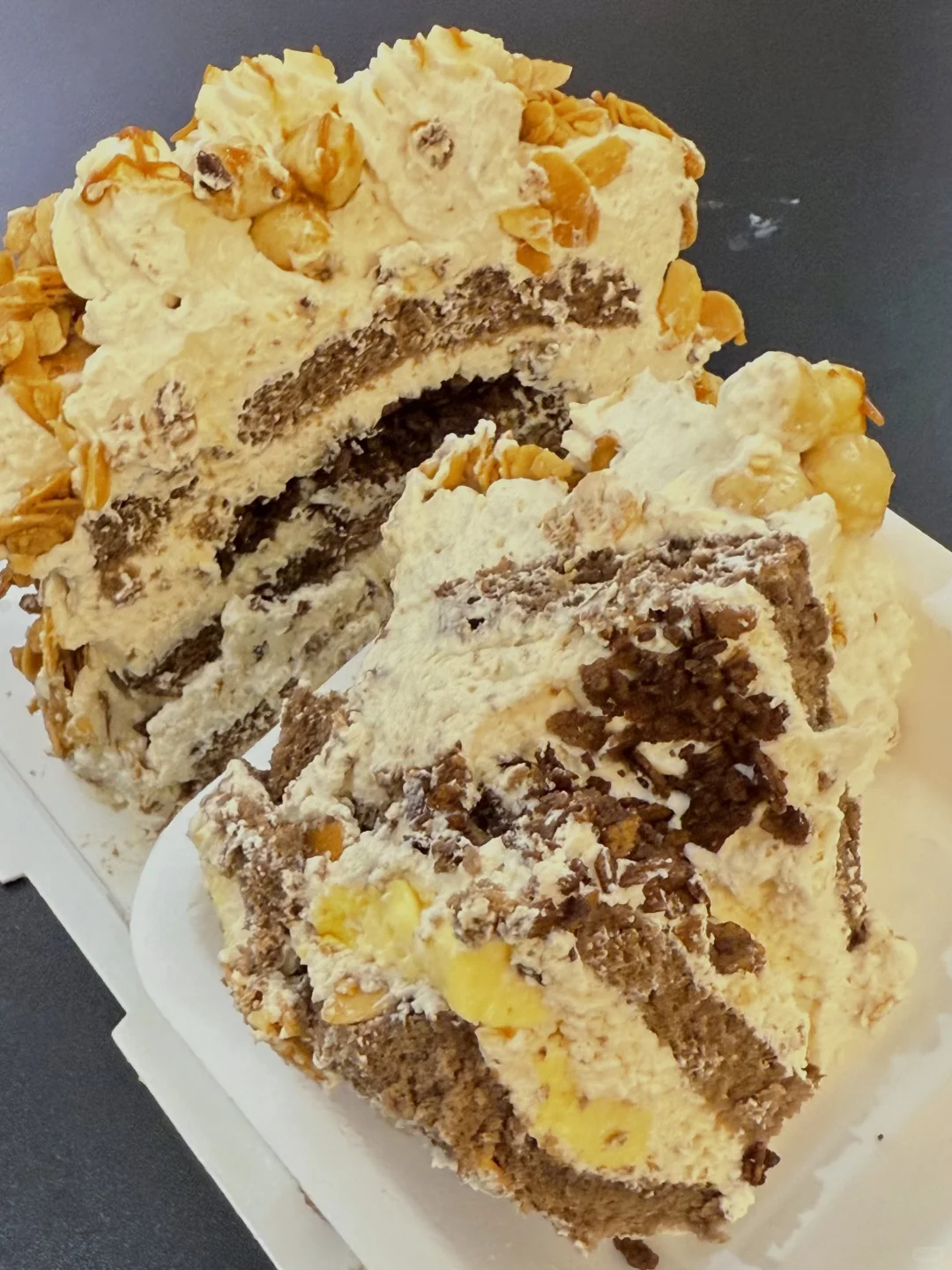 离开邢台时  给闺蜜带…（路上吃一半😅）