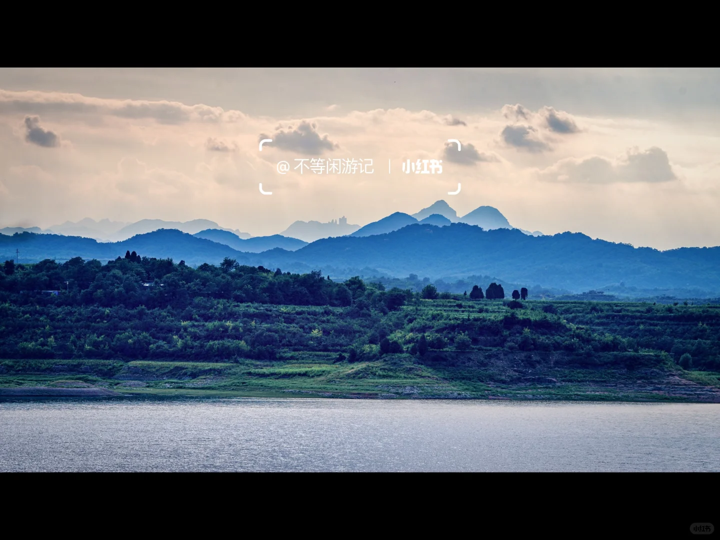 邢台“瓦尔登湖”：山有奇影水有光，岸边风清凉