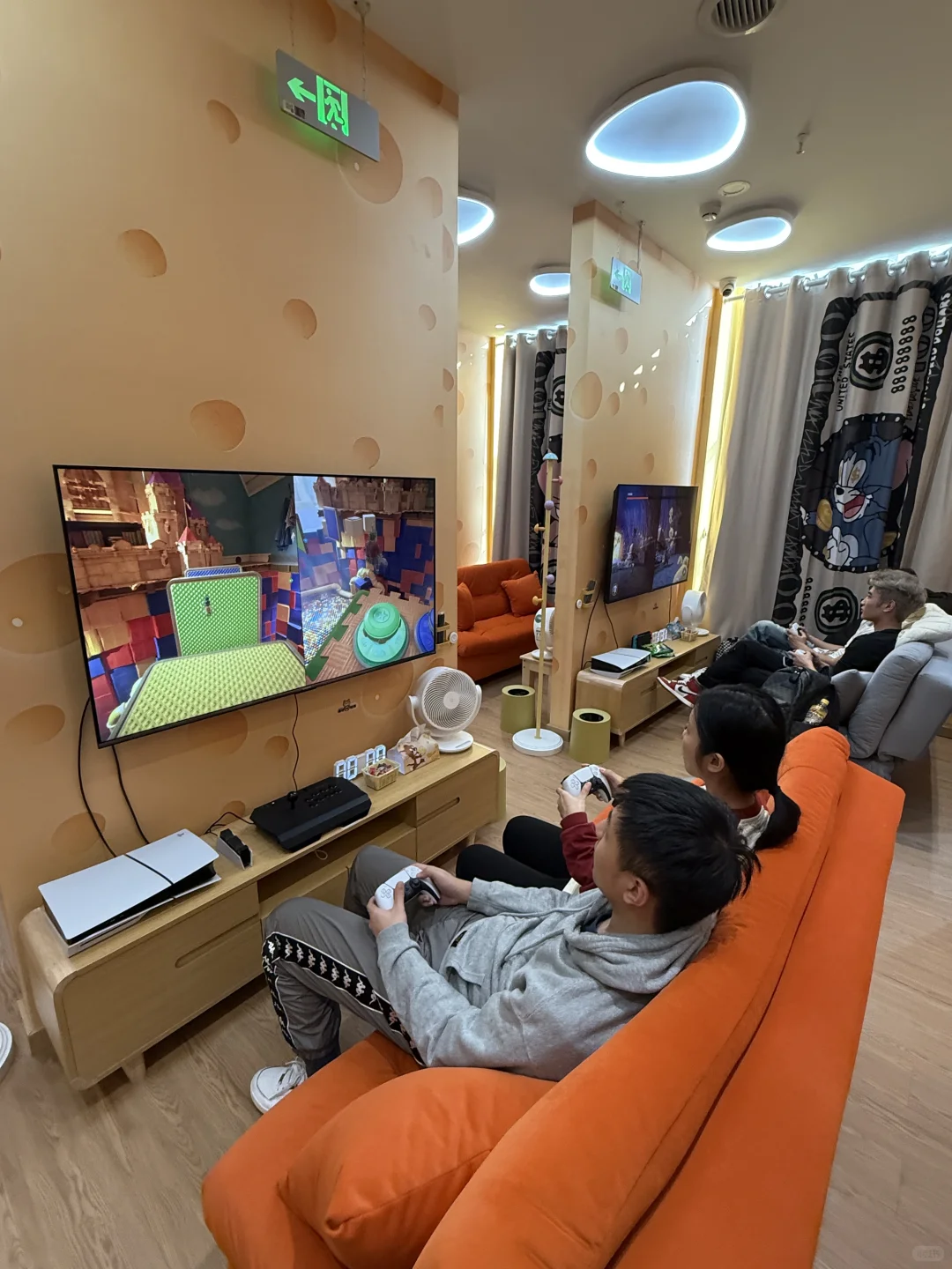 来石家庄一定要记住这个小门。。。能玩一下午