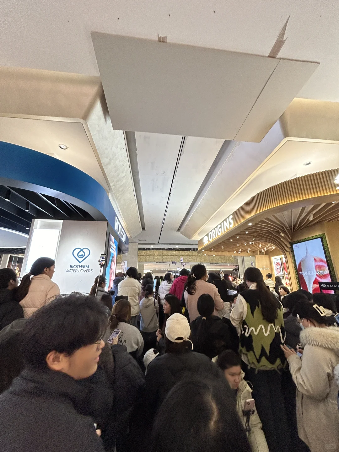 今天石家庄的人都在这了吧